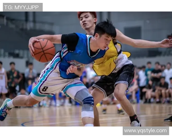 赛后复盘:西安篮球队与成都篮球队的团队协作与战术分析 赛后复盘:西安篮球队与成都篮球队的团队协作与战术分析