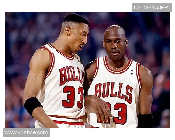 深圳篮球队逆袭之路揭秘:从低谷到巅峰的城市联赛传奇 深圳篮球队逆袭之路揭秘:从低谷到巅峰的城市联赛传奇